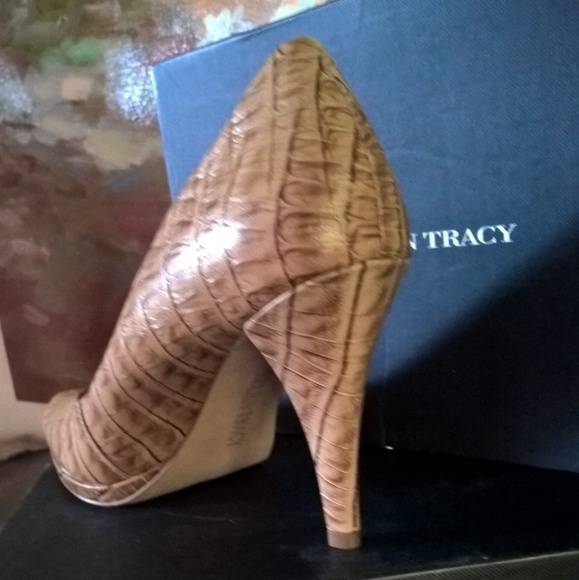 Ellen Tracy Faux Snakeskin - Picture 5 of 5